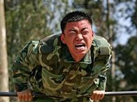 对待爱情木讷迟钝的星座男