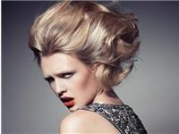 白羊金牛男与水瓶女二区的星座配对