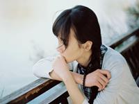 熟人和外人面前判若两人的星座