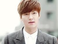 十二星座咋看美女为李敏镐剃头