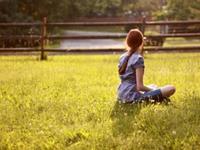 塔罗牌占卜你该如何忘了过去