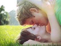 占卜你的恋情会被小三介入吗