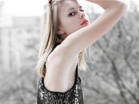 长得漂亮却很少发自拍的星女