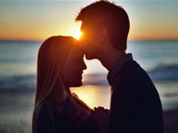 爱一个人就绝不回头的星女