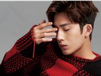 双子女看到帅哥的花痴状