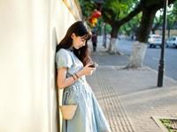 如何给12星女的自拍照写评论