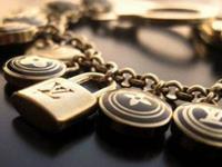 没有钱是万万不能的的星座