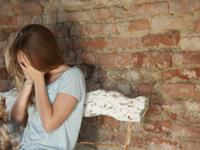 遇事就会哭，令人无奈的三大星女