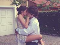 泓翔2017年6月生肖感情运势