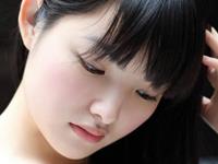 性格敲腼腆的星座女