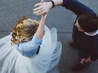 如何辨别他是真的爱你还是真的想睡你？