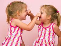 2018年双胞胎女孩起名大全