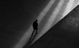 已婚女人梦见狼