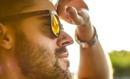 已婚女人梦见自己眼睛看不见