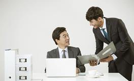 AB型血与AB型血的同事如何相处？