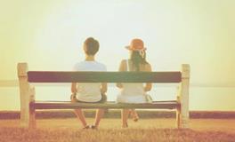 铃兰塔罗：爱情快递拆了之后，你要如何才能够用的开心？