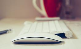 女人梦见自己被老鼠咬