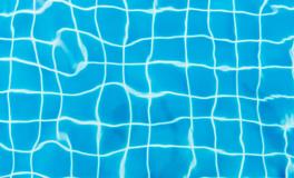 梦到别人掉水里