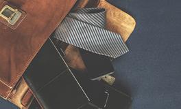 梦见自己的东西被别人抢走