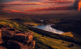 属鸡射手座男生性格