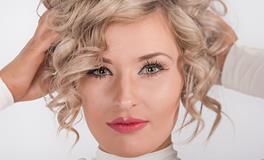 梦见自己头发白了好多