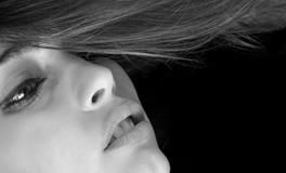 梦见帮别人剪头发