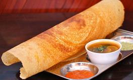 梦见好多人来我家吃饭