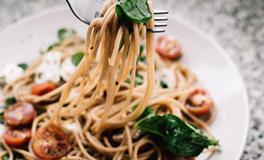 做梦吃饭吃的好饱