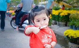 梦到自己生了三个男孩