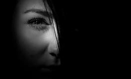 做梦梦到蜈蚣咬自己