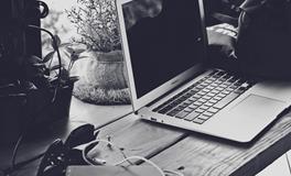 做梦梦见活着的亲人死了