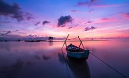 属鸡人哪个时辰出生注定大富大贵