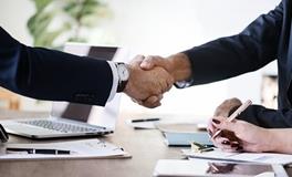 与属马人合作生财的属相