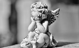 梦见自己差点被杀