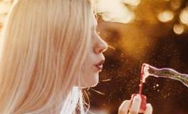 塔罗测试：你应该如何你的伴侣更长久的发展