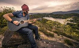 属蛇男2019年健康运怎么样