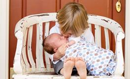 怀孕初期梦到很多小孩