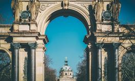 梦见爷爷去世了参加葬礼