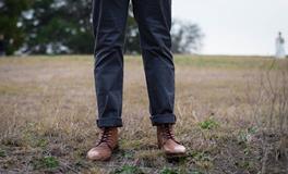 梦见穿裤子提不起来