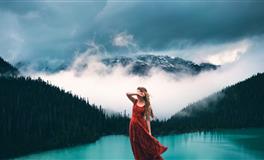 新郎胸花的佩戴方式与讲究