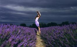 孝顺父母，越孝顺越有钱的3大生肖，对父母感情超越伴侣