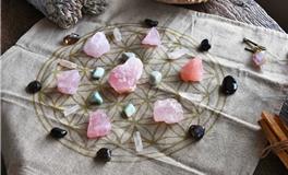 动荡五月该怎么做才能【接收好运】