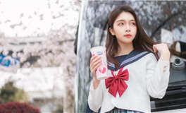 古易方2024年生肖属鸡女士运程详解