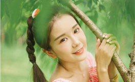 双子女不穿bra出门是种什么样的体验