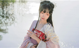 属蛇的人如何改变老土气质