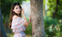 闪烁着耀眼智慧光芒的星座女