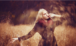 回顾哪些星座难以释怀的初恋情怀