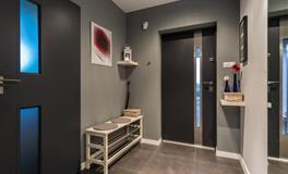 玄关风水的奥秘：巧妙布局，助力家宅兴旺