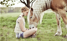 YAO叔星座2025年6月18日运势：聊个知心话