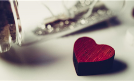 Ezoey徐佩玲每日星座运势2025年8月10日